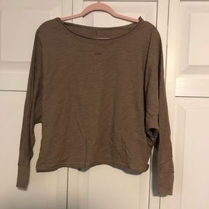 Brown longsleeve tee